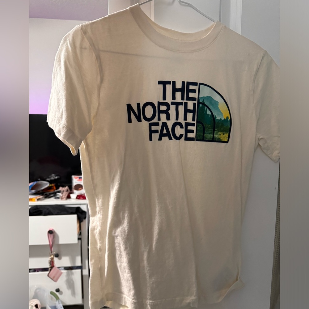 Northface shirt